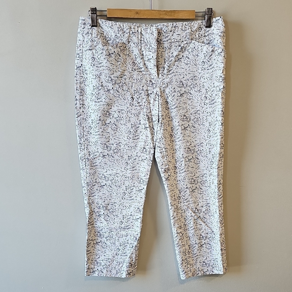 Adrienne Vittadini Size 6 Black and White Patterned Pants